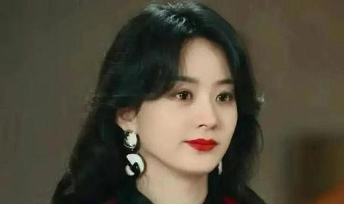 娱乐圈吃瓜少女是谁啊,她是如何成为热门话题的？