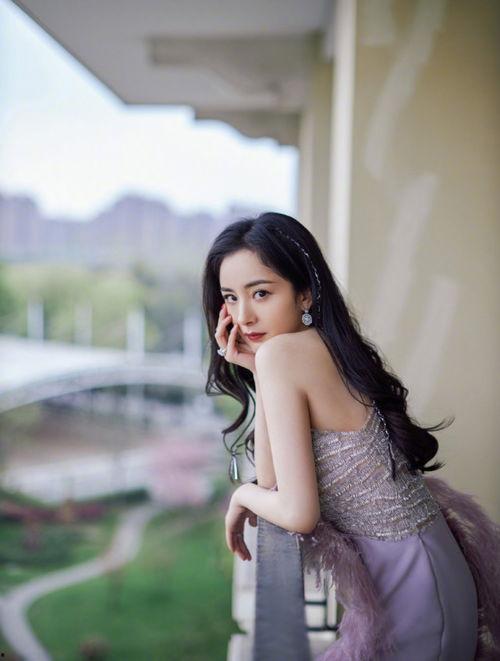 娱乐圈美女吃瓜,揭秘明星们的幕后故事